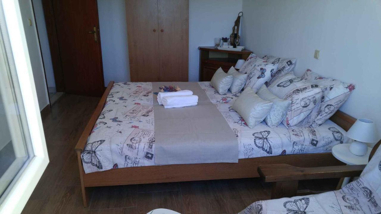Vera Apartment 1 Rogoznica  Kamer foto