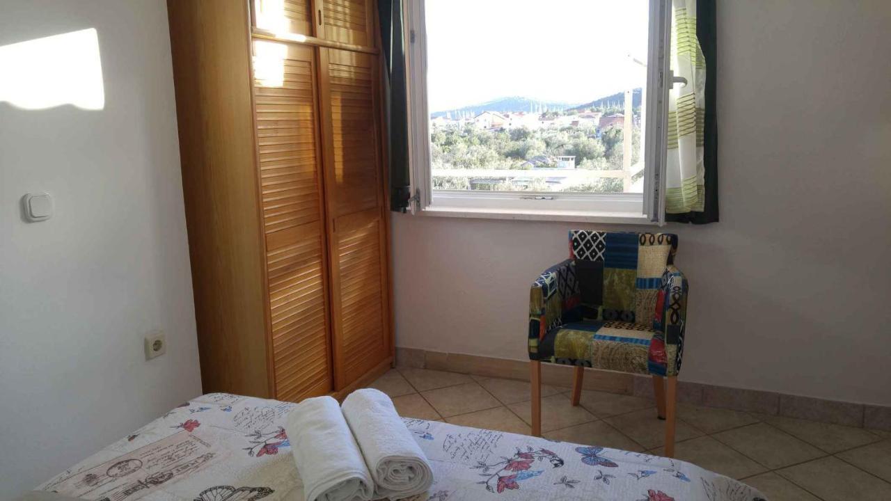 Vera Apartment 1 Rogoznica  Kamer foto